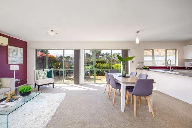 2/1 Langton Road Stanmore Bay_4