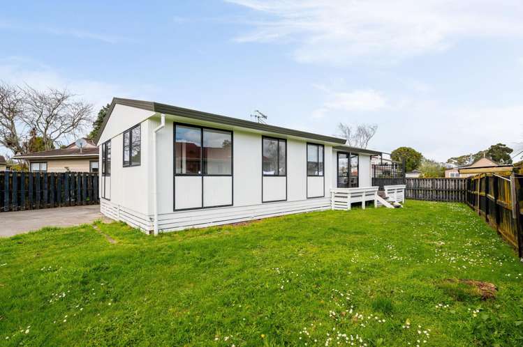 18 Garland Drive Saint Andrews_14