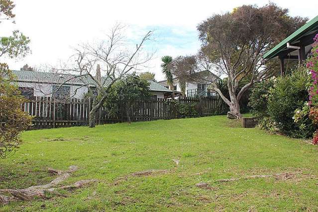 24 Leiden Place Totara Vale_1