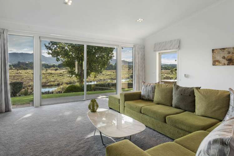 21 Riverside Place Katikati_4