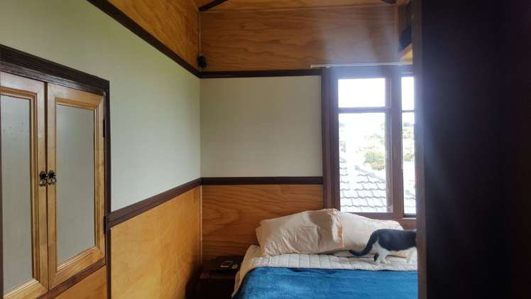 105 Riselaw Road Calton Hill_7