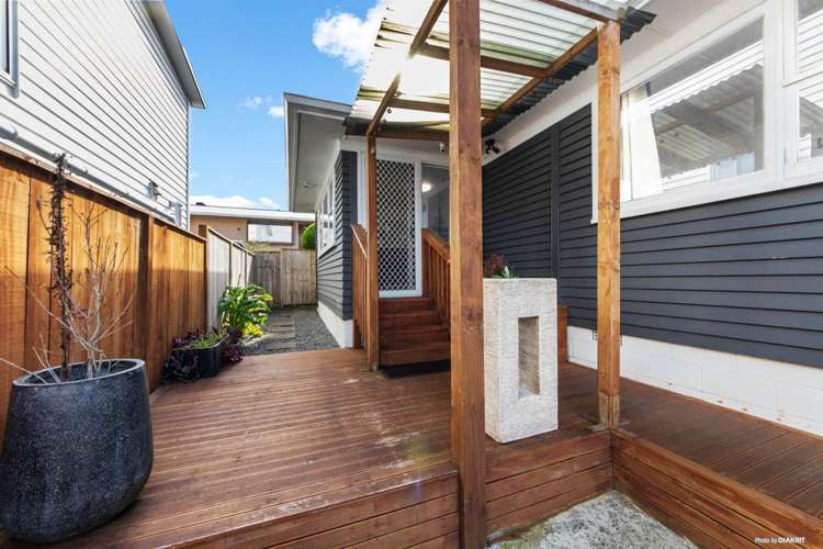 1a Waikaremoana Place Pakuranga Heights_13