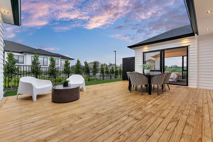 51 Tipu Crescent Milldale_6