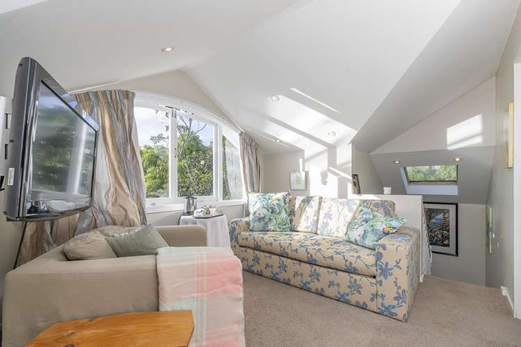 7 Queen Street Northcote Point_22