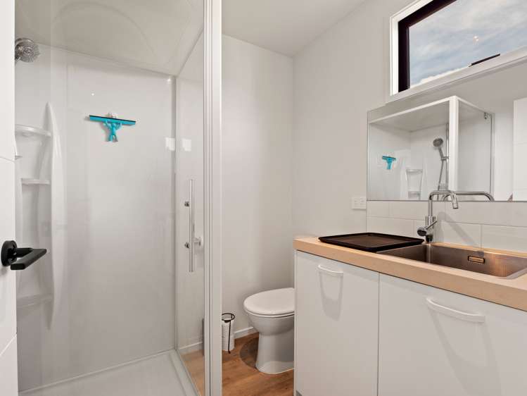 7 Polperro Court Jacks Point_27