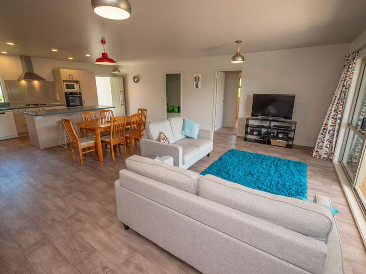 16 Pohutukawa Drive Coopers Beach_4