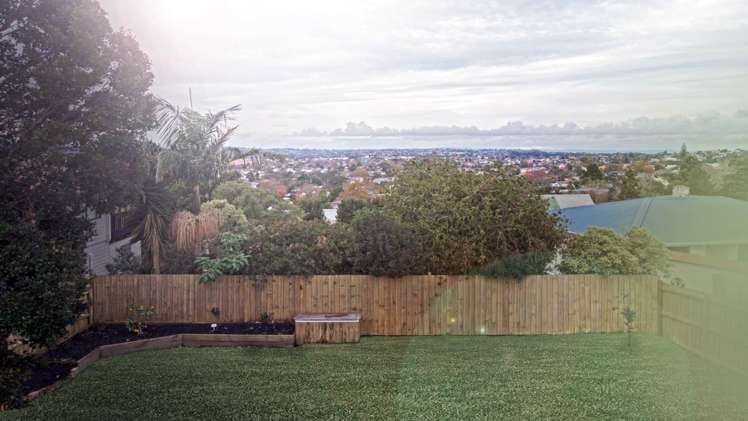 10 Pleasant Road Glen Eden_11