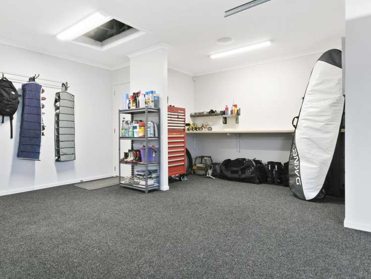 3 Hyatt Close Leamington_15