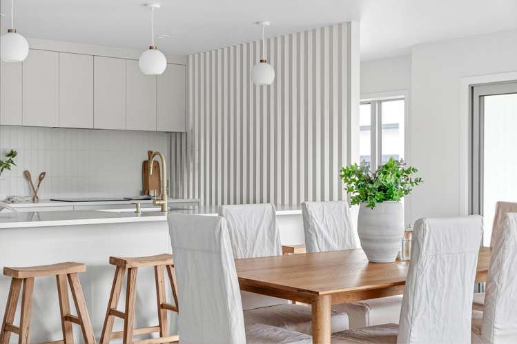 4 Whakahaumako Road Leamington_2