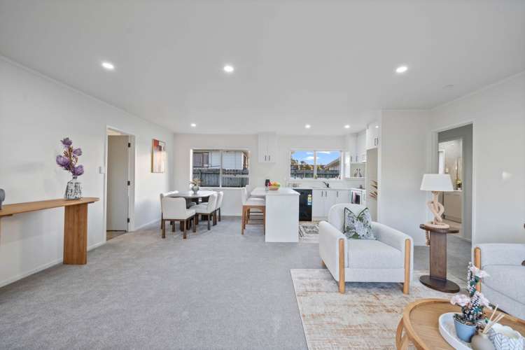 2/24 Waimana Road Conifer Grove_7