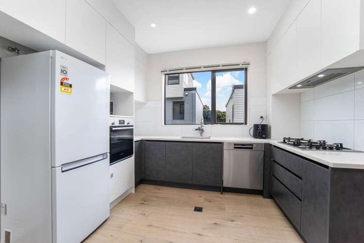 3/26 Long Bay Drive_2