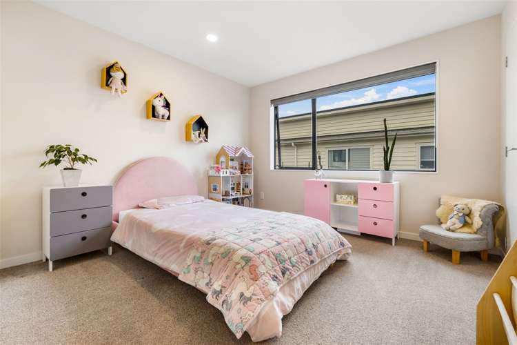 19 Hangar Lane Whenuapai_17