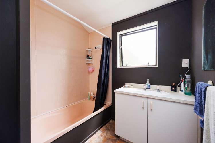 304 Kimbolton Road Feilding_16