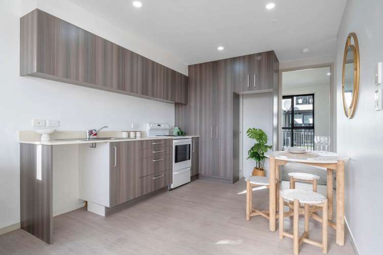 2/1902 Great North Road Avondale_6