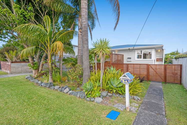 5a Melanie Place Orewa_8