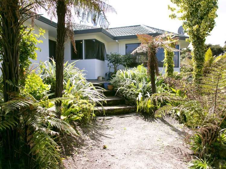 2/25 Robinson Terrace Rangatira Park_16