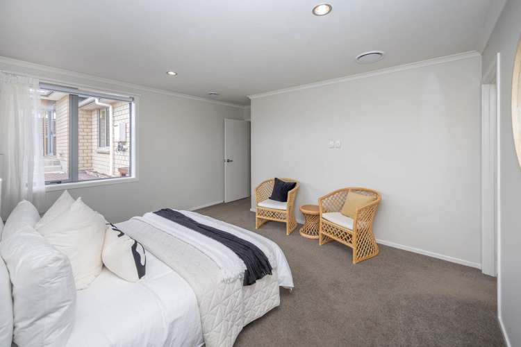 4 Cabourne Drive Glenview_17