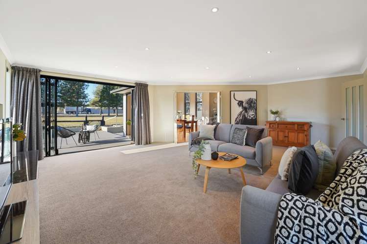 8 Spruce Close Alexandra_16