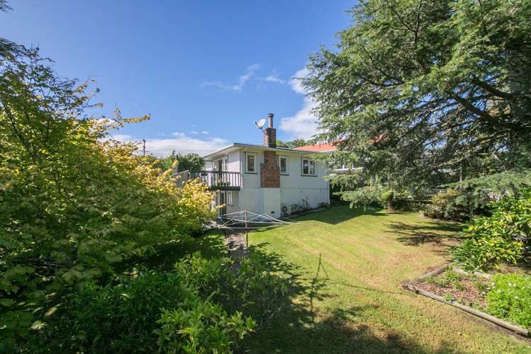 34 Highland Avenue Titirangi_2