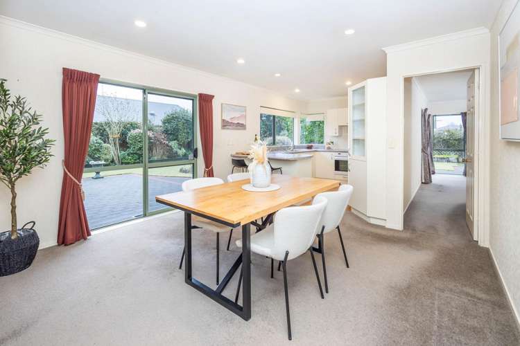 12 Fairburn Place Leamington_3