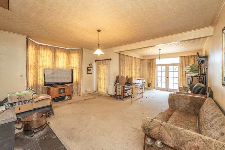 256 No 2 Line Okoia_16