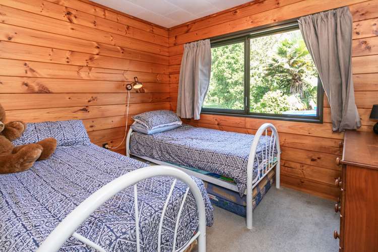 11 Puriri Road Te Kouma_14