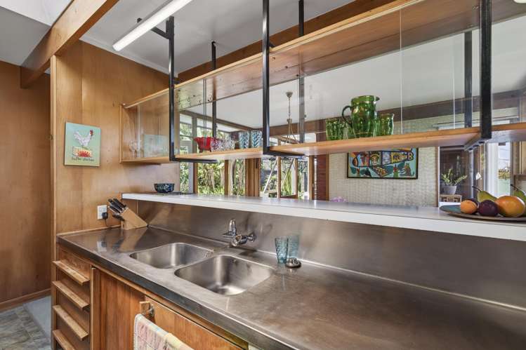 9 Whitby Place Westown_8