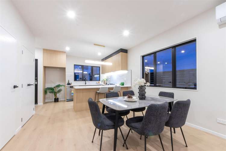 4 Greenbrier Street_5