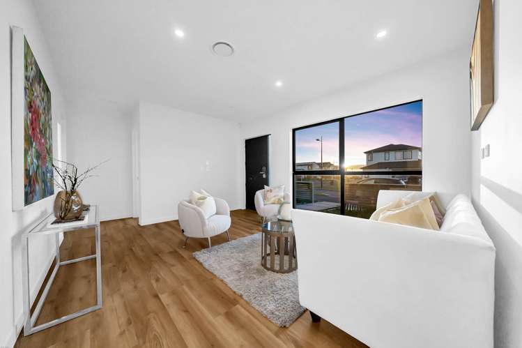 28 Korowhiti Road Clarks Beach_7