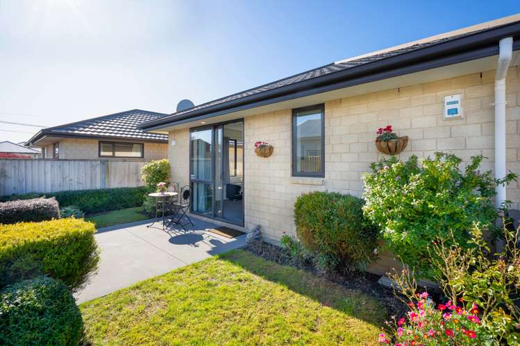 2/50 Koromiko Street Saint Martins_1