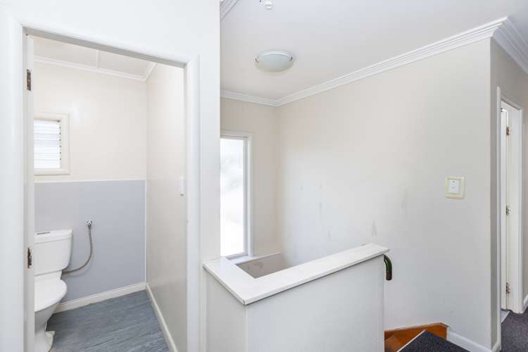 196 Clyde Street Hamilton East_41