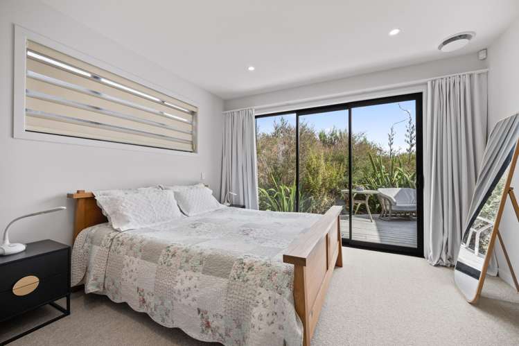 2 Odlin Lane Red Beach_10