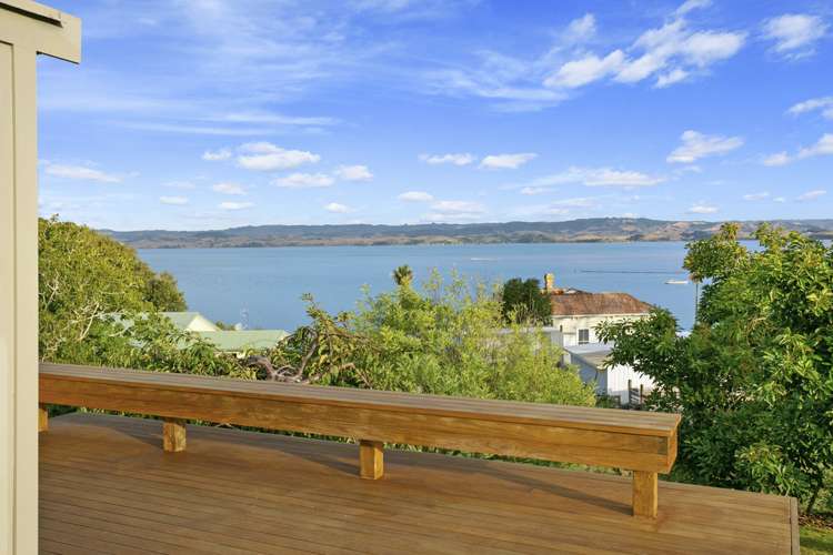 61 Taui Street Kawhia_6