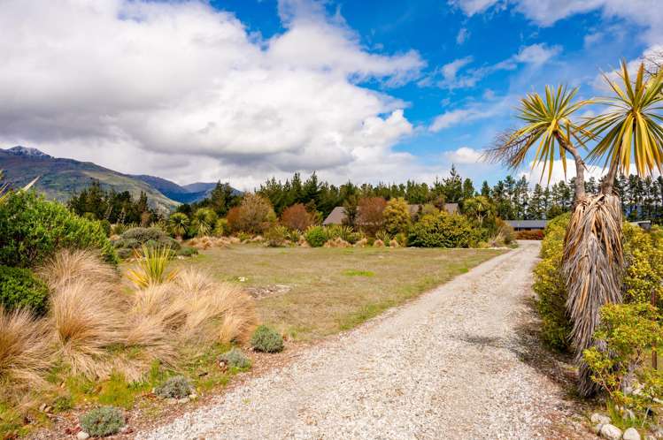 5 Corner Peak Lane, Lake Hawea Wanaka_11