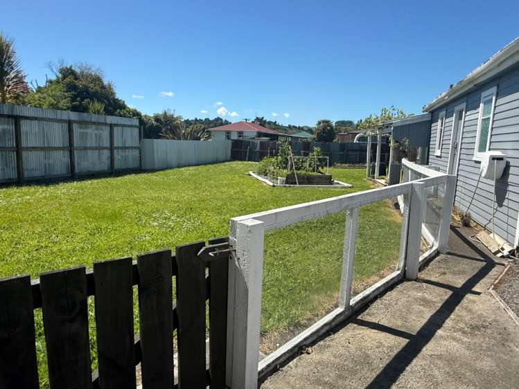 112 Totara St (State Highway 4) Taumarunui_1