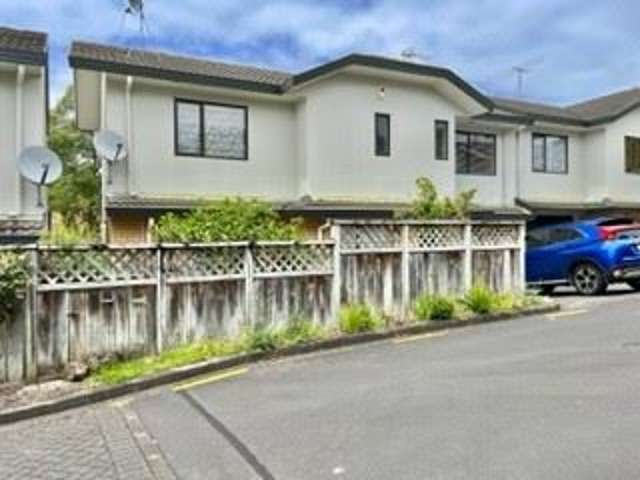 24/2 Arawa Street New Lynn_2