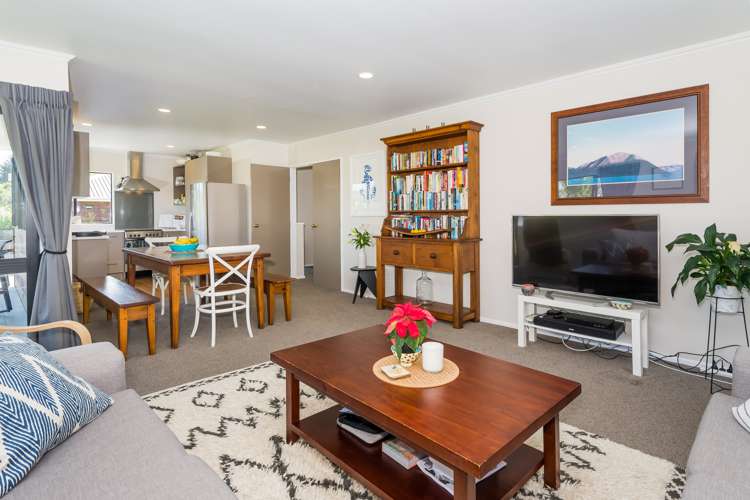 28b Saint Peters Street Northcote_7