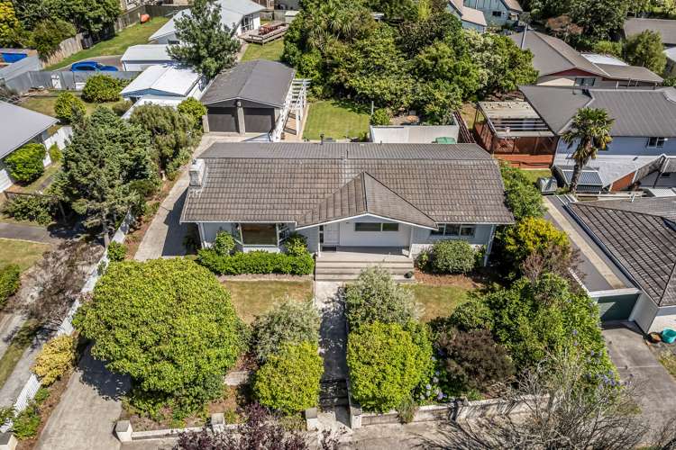 8 Capri Place Awapuni_1
