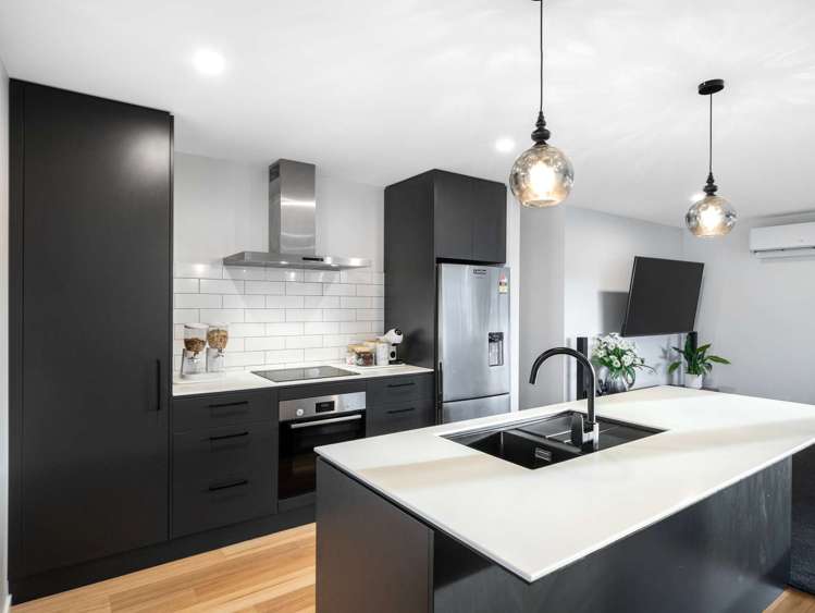 56 Stud Road Yaldhurst_5