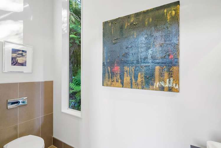 9 Herrings Cove Place Titirangi_15