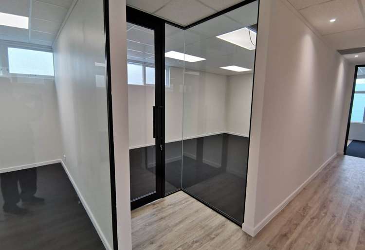 Unit 2/354 Great North Road Henderson_5