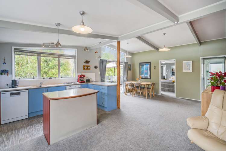 27 Dunlop Drive Pauanui_7