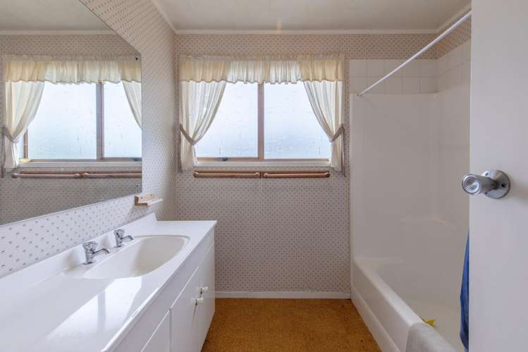 36 Te Rewha Street Turangi_16