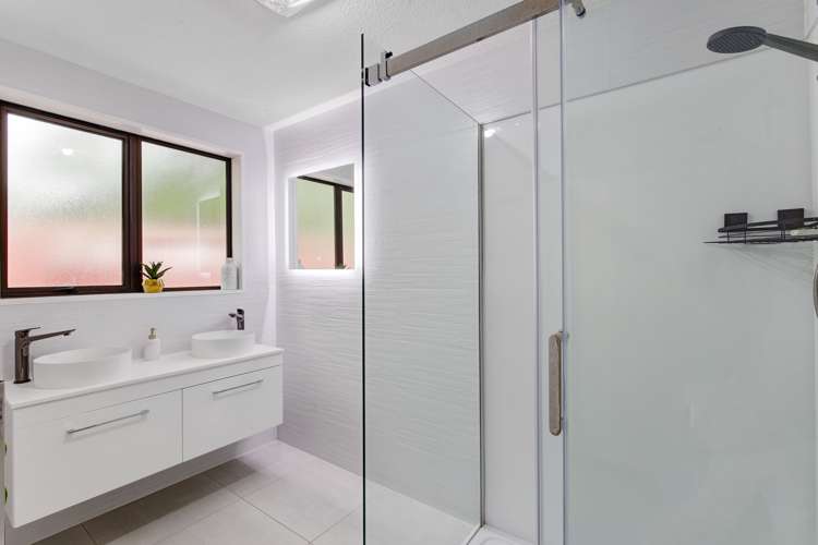 13/14 Wharenui Road Upper Riccarton_11