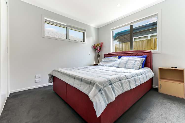 37 Maanihi Drive Rototuna North_12