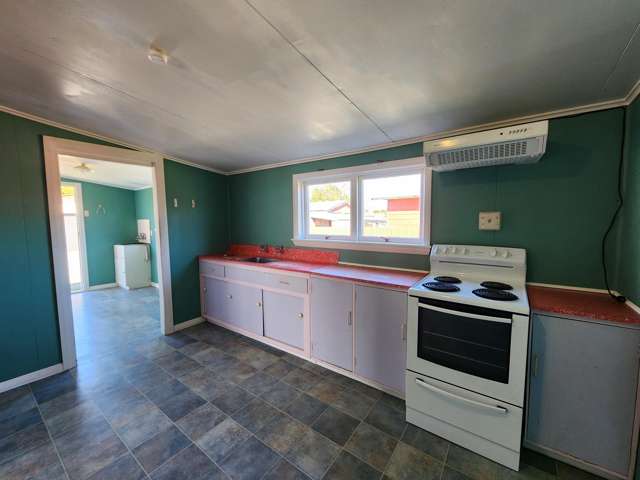 866 State Highway 7 Dobson_1