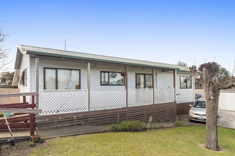 25 and 25A Lenton Street Aranui_7