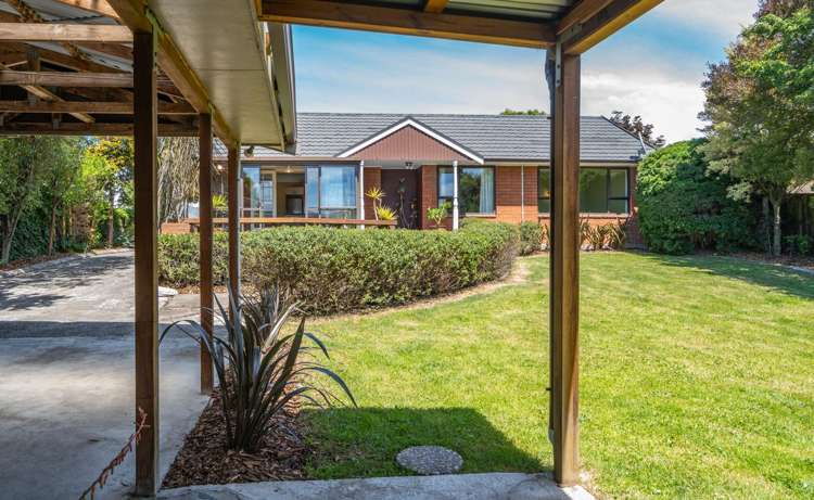 16 George Street Rolleston_35