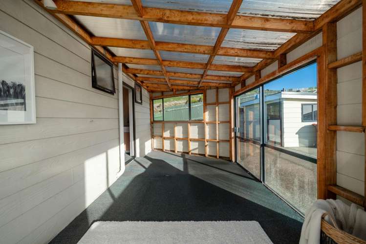 42 & 44 Bungalow Hill Road Colac Bay_21