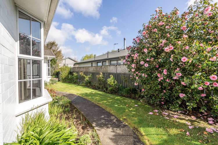 494 Queens Drive Rosedale_13